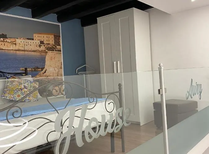 House Aury Apartman