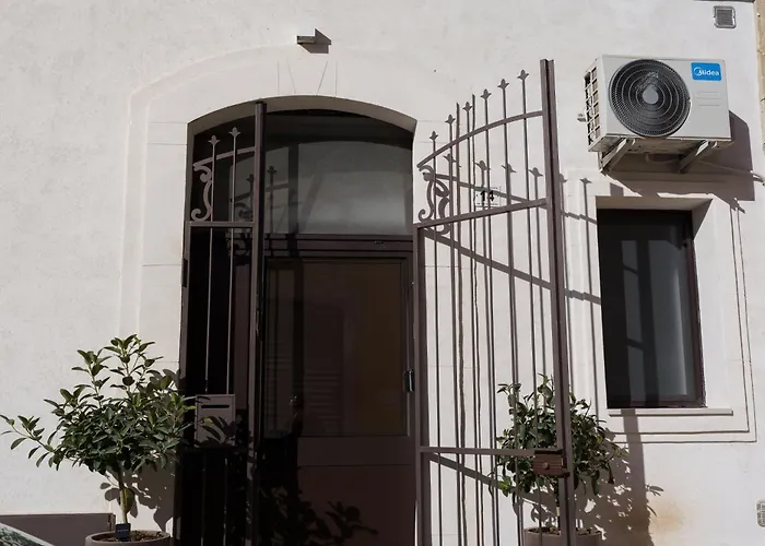 Daire House Aury Siraküza